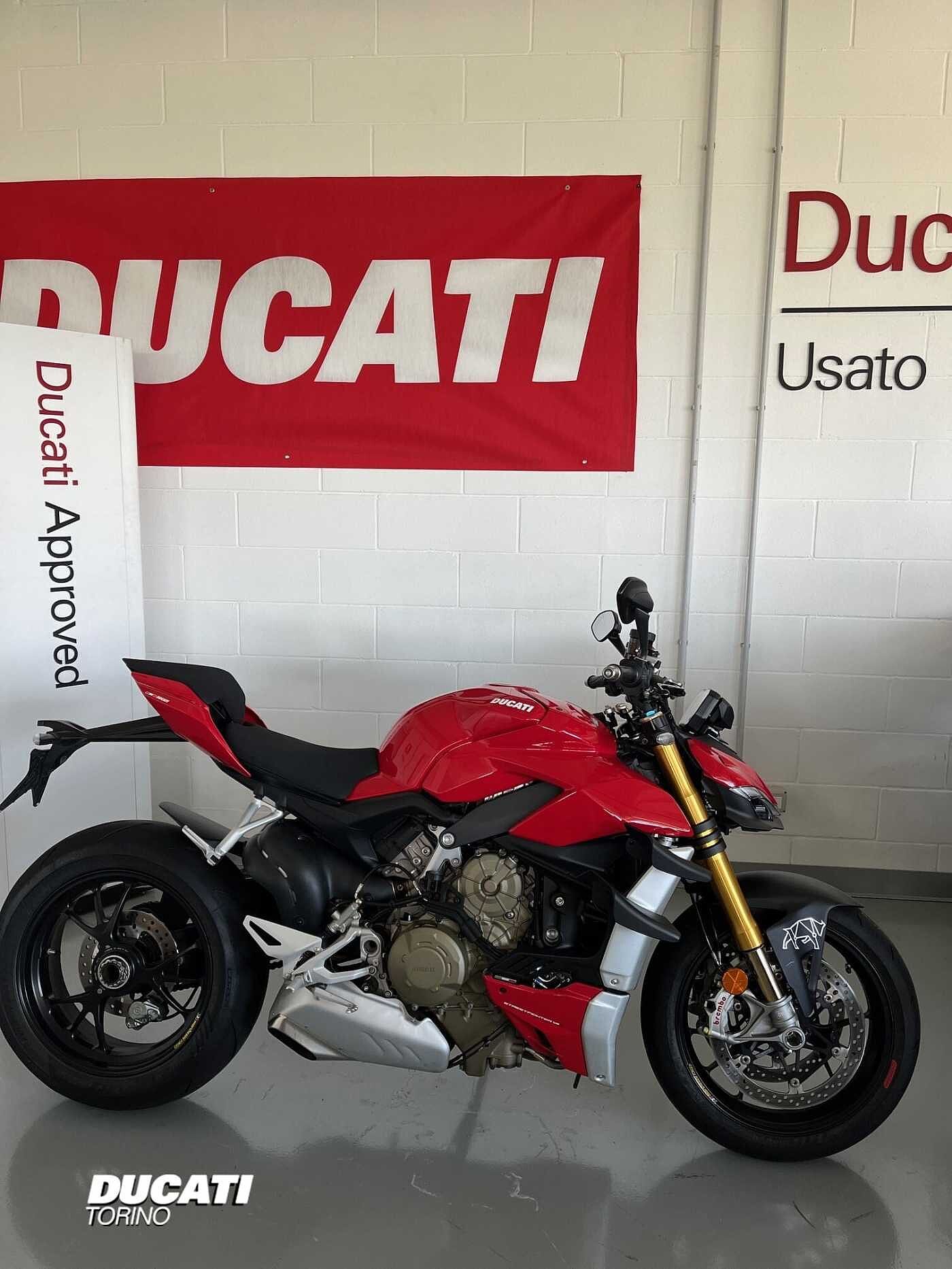 DUCATI STREETFIGHTER V4S 