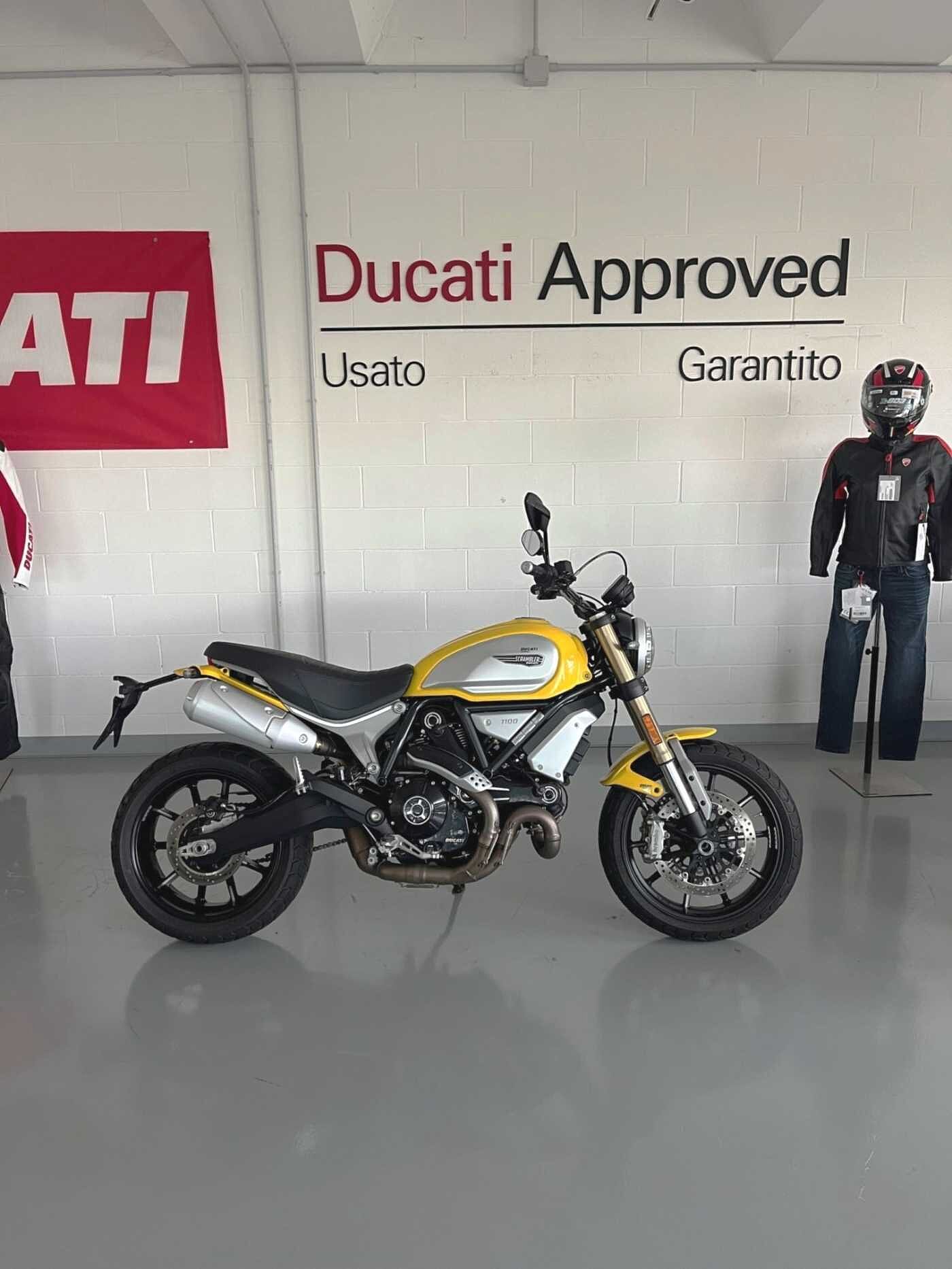 DUCATI SCRAMBLER 1100 