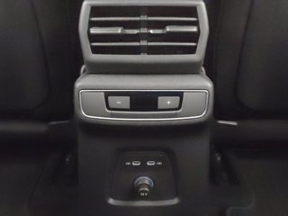 AUDI Q4 e-tron 40 business