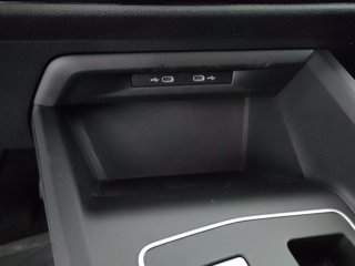 VOLKSWAGEN Golf 1.5 etsi evo life 130cv dsg