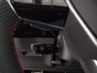 AUDI Sq8 sportback e-tron sport attitude quattro