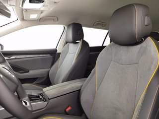 SKODA Superb wagon 2.0 tdi style 150cv dsg