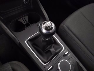 AUDI Q2 1.0 tfsi business