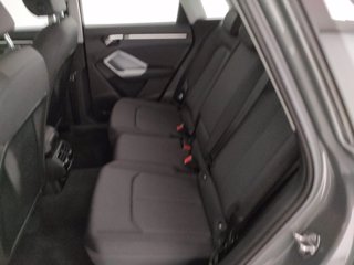 AUDI Q3 35 2.0 tdi business advanced quattro s-tronic