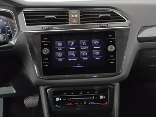 VOLKSWAGEN Tiguan 2.0 tdi elegance 150cv dsg