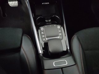 MERCEDES Gla 200 d premium auto