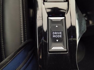 PEUGEOT 2008 1.2 puretech gt s&s 155cv eat8