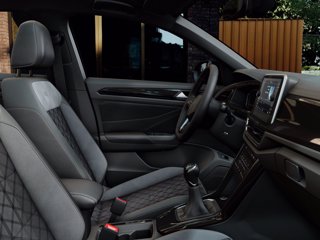 VOLKSWAGEN T-roc 1.0 tsi r-line 110cv