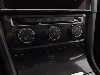 VOLKSWAGEN Golf 5p 1.0 tsi business 110cv