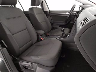 VOLKSWAGEN Golf 5p 1.0 tsi business 110cv