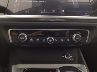 AUDI Q3 35 2.0 tdi business advanced s-tronic