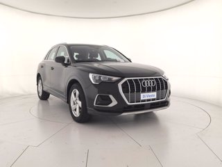 AUDI Q3 35 2.0 tdi business advanced s-tronic