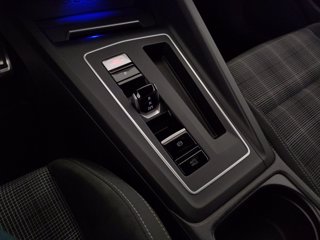 VOLKSWAGEN Golf 2.0 tdi gtd 200cv dsg