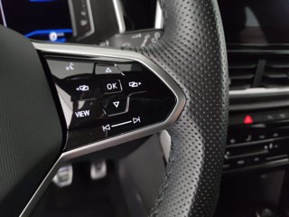 VOLKSWAGEN T-roc 1.5 tsi r-line