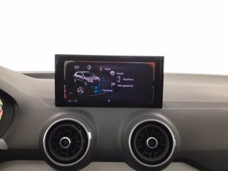 AUDI Q2 40 2.0 tfsi business plus quattro s-tronic