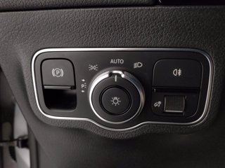 MERCEDES Gla 180 d sport plus auto