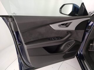 AUDI Q8 55 3.0 tfsi mhev sport quattro tiptronic