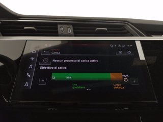 AUDI Sq8 sportback e-tron sport attitude quattro