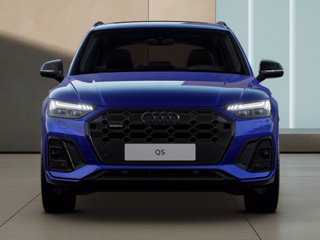 AUDI Q5 40 2.0 tdi mhev 12v identity black quattro s-tronic