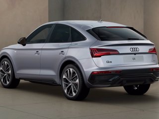 AUDI Q5 sportback 40 2.0 tdi mhev 12v identity black quattro s-tronic
