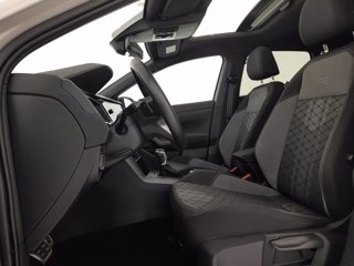 VOLKSWAGEN Taigo 1.0 tsi r-line 110cv dsg