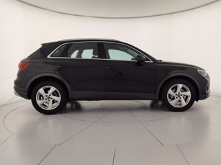 AUDI Q3 35 2.0 tdi business advanced s-tronic