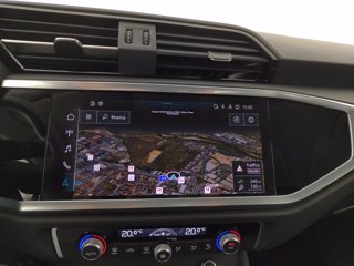 AUDI Q3 35 2.0 tdi business advanced s-tronic