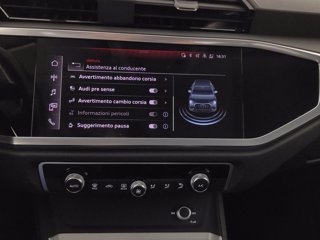 AUDI Q3 35 1.5 tfsi business advanced