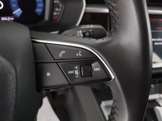 AUDI Q3 35 1.5 tfsi business