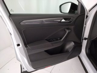 VOLKSWAGEN T-roc 1.5 tsi advanced