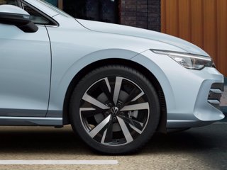 VOLKSWAGEN Golf 1.5 tsi ehybrid style 204cv dsg