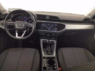 AUDI Q3 35 2.0 tdi business advanced s-tronic