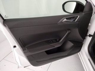 VOLKSWAGEN Taigo 1.0 tsi r-line 110cv