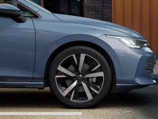 VOLKSWAGEN Golf 1.5 tsi ehybrid edition plus 204cv dsg