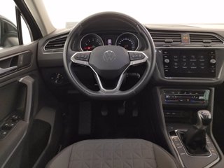 VOLKSWAGEN Tiguan 1.5 tsi life 130cv