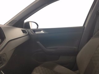 VOLKSWAGEN Taigo 1.0 tsi r-line 110cv