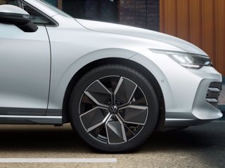 VOLKSWAGEN Golf 1.5 tsi ehybrid edition plus 204cv dsg