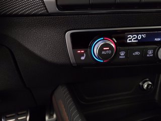 AUDI Q2 35 2.0 tdi s line edition s-tronic