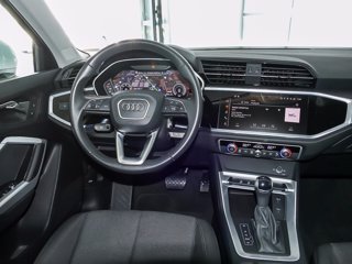 AUDI Q3 35 2.0 tdi Business Advanced s-tronic