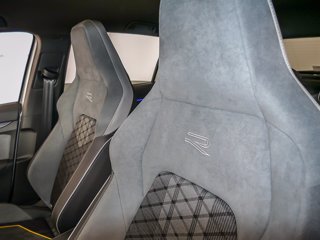 VOLKSWAGEN GOLF 8 1.5 R-LINE TSI EVO ACT 150CV