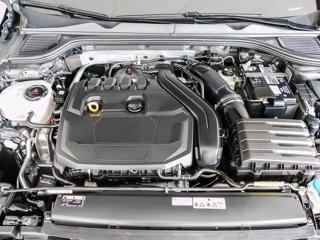 VOLKSWAGEN GOLF 8 1.5 R-LINE TSI EVO ACT 150CV