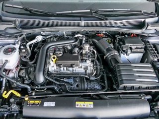 VOLKSWAGEN TAIGO 1.0 R-LINE TSI 110CV