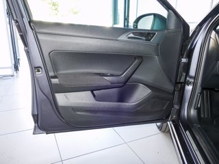 VOLKSWAGEN TAIGO 1.0 R-LINE TSI 110CV