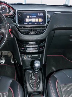 PEUGEOT 2008 1.6 HDI GT LINE 120CV