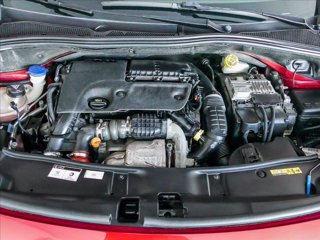 PEUGEOT 2008 1.6 HDI GT LINE 120CV