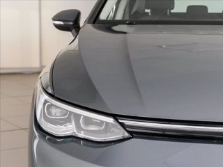 VOLKSWAGEN GOLF 8 1.5 ETSI EVO STYLE DSG 130CV