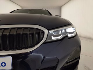 BMW 320d touring mhev 48v xdrive msport auto