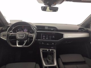 AUDI Q3 35 2.0 tdi business advanced quattro s-tronic