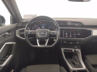AUDI Q3 35 2.0 tdi business advanced quattro s-tronic
