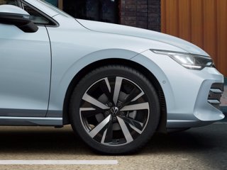 VOLKSWAGEN Golf 1.5 tsi edition plus 115cv